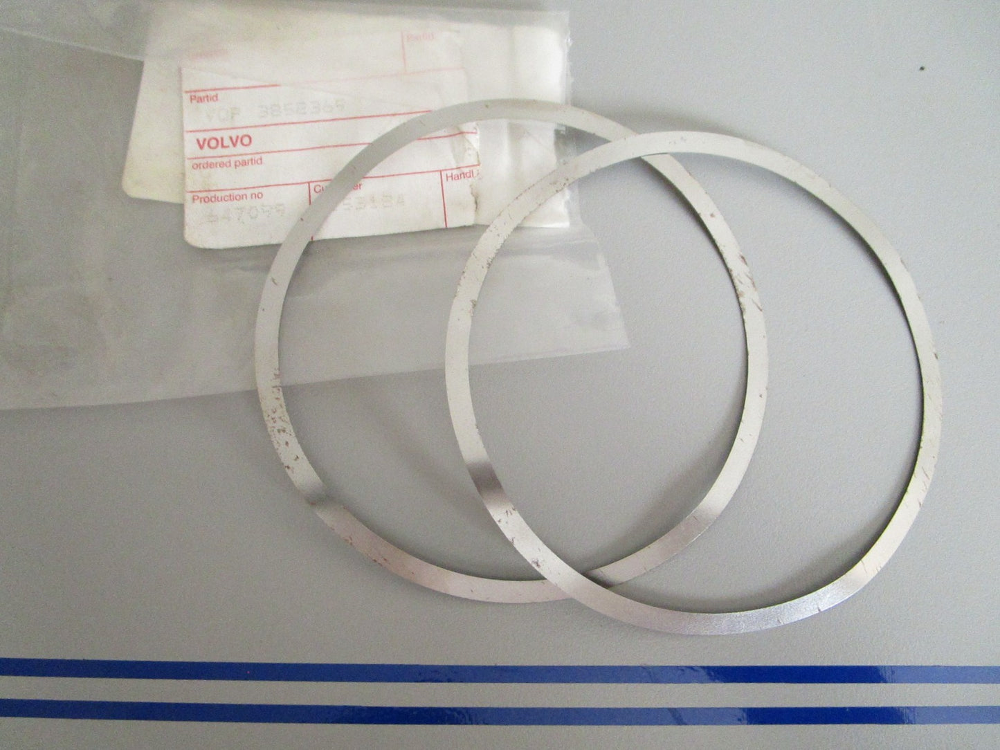 *NEW OEM* (LOT OF 2) 0720 Volvo Penta Shim 3852369