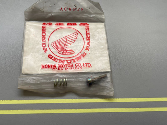 *NEW OEM* 0810 Honda Screw Set 16016-883-005