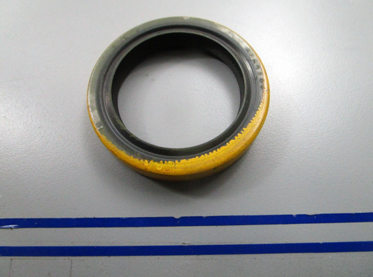 *NEW OEM* 0810 GM Seal 6269204