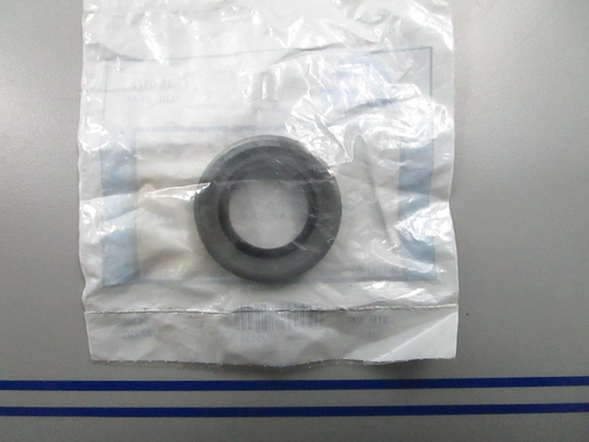 *NEW* 0810 Sierra Oil Seal 18-0172 Replaces: 26-97530