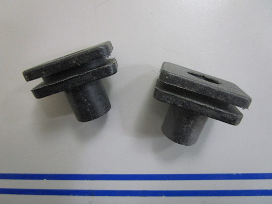 *NEW OEM* (LOT OF 2) 0810 Suzuki Grommet 39603-93900