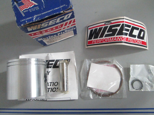 NEW 3047P2 Wiseco Piston Kit For Mercury 0820