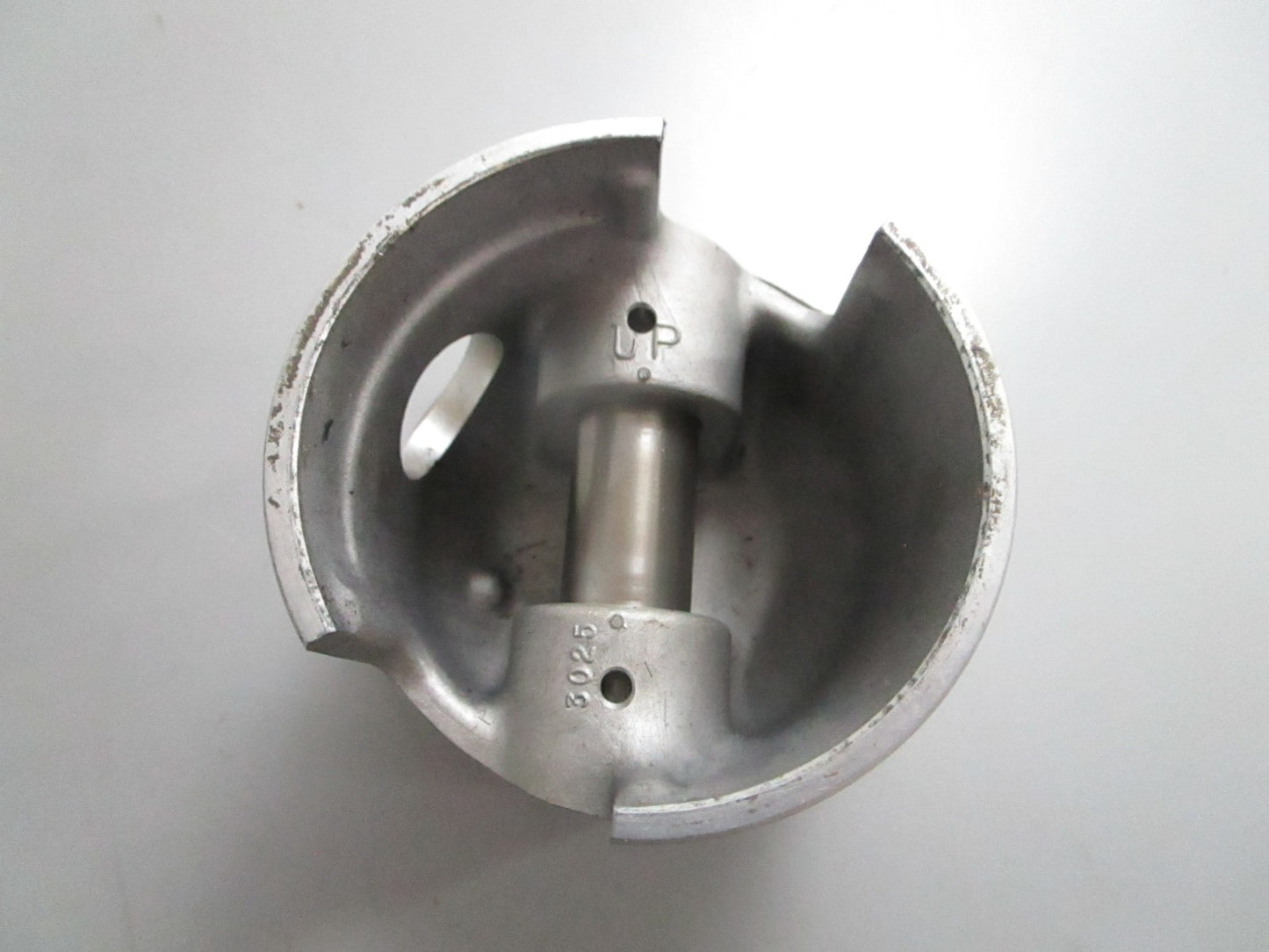 *NEW* 0820 Wiseco Port Piston Assy 3025P2 For: OMC