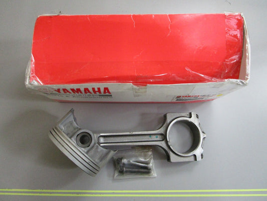 *NEW OEM* 0820 Yamaha STD Piston & Connecting Rod Assy 63P-W1164-01-00