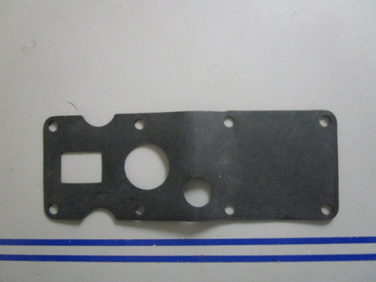 *NEW OEM* 0810 OMC Johnson Evinrude Diaphragm 305715 0305715