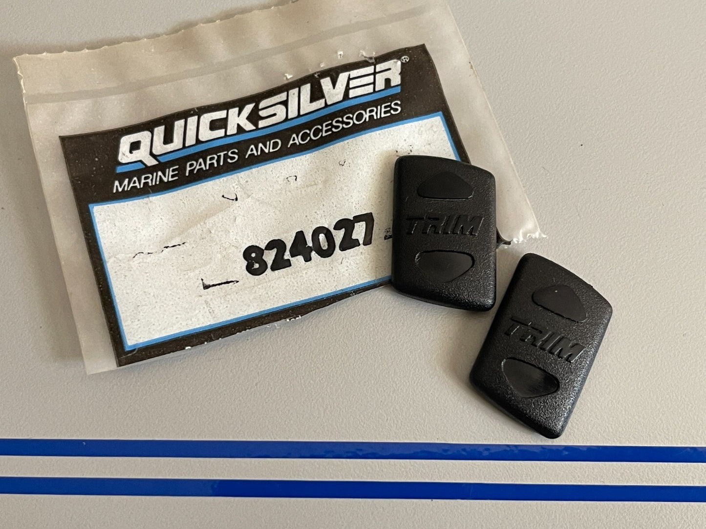 *NEW OEM* (LOT OF 2) 0810 Mercury Quicksilver Trim Switch Cap 824027