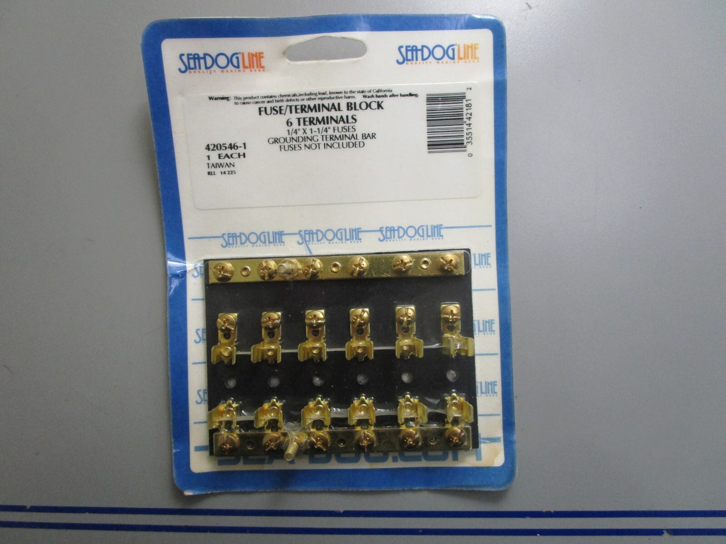 *NEW* 0820 SeaDog Fuse/Terminal Block (6 Terminals / ¼ × 1¼ Fuses) 420546-1