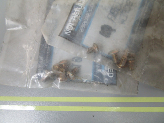 *NEW OEM* (LOT OF 10) 0810 Mercury Quicksilver Screw 10-823588