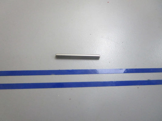 *NEW OEM* 0810 OMC Johnson Evinrude Roll Pin 909357 0909357