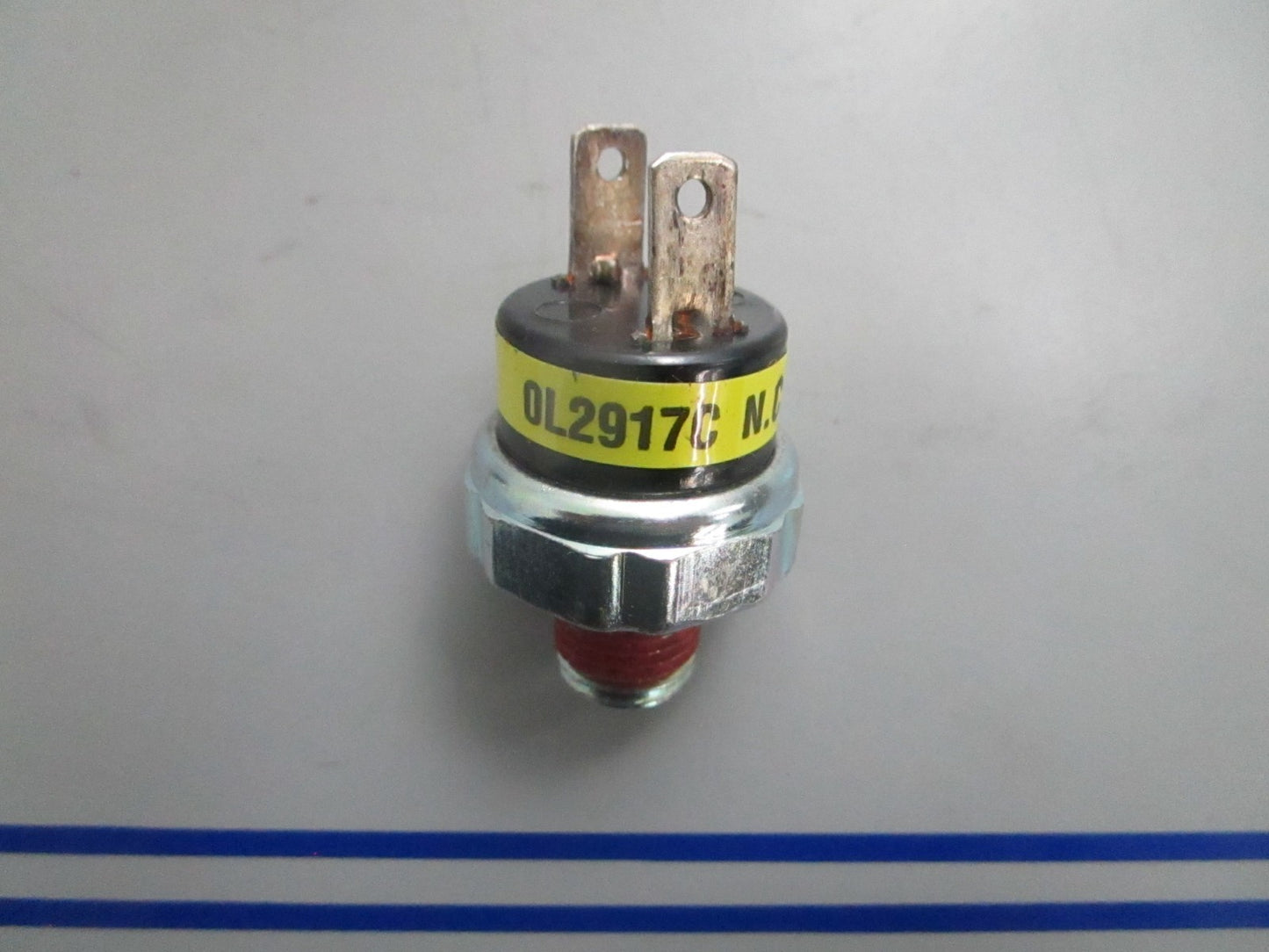 *NEW OEM* 0820 Generac 10PSI Low Oil Pressure Switch 0L2917C