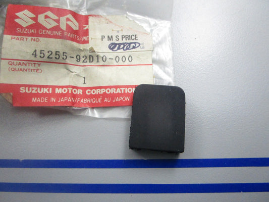 *NEW OEM* 0810 Suzuki Release Lever Rubber 45255-92D10-000