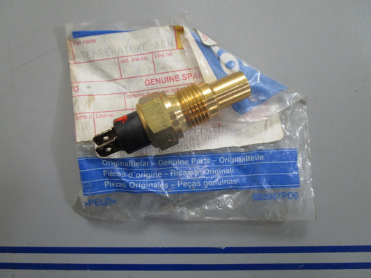*NEW OEM* 0820 Volvo Penta Temperature Sensor 837044