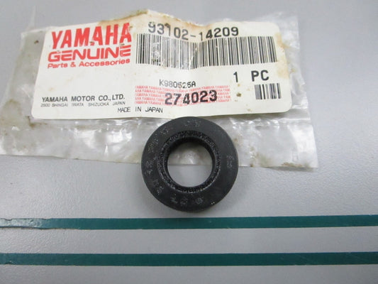 NEW OEM 93102-14209-00 Yamaha Oil Seal 0810