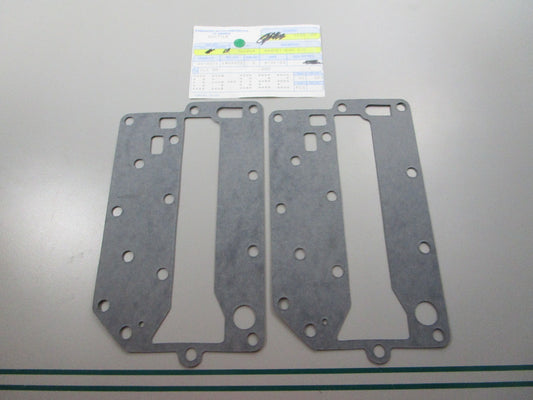 NEW OEM (LOT OF 2) 326264 0326264 OMC Johnson Evinrude Exhaust Cover Gasket 0810
