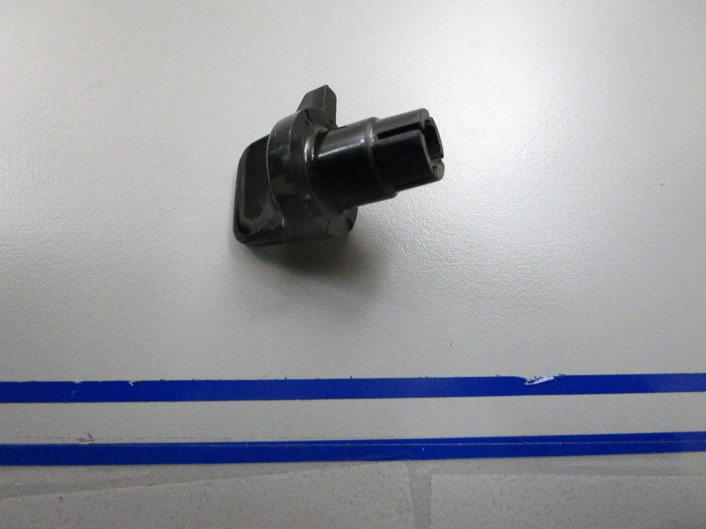 *NEW OEM* 0810 OMC Johnson Evinrude Adjusting Knob 324834 0324834