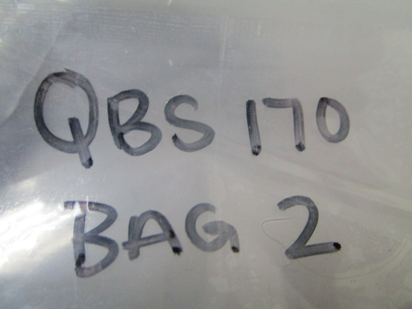 *NEW OEM* 0810 Volvo Penta Screw 941816