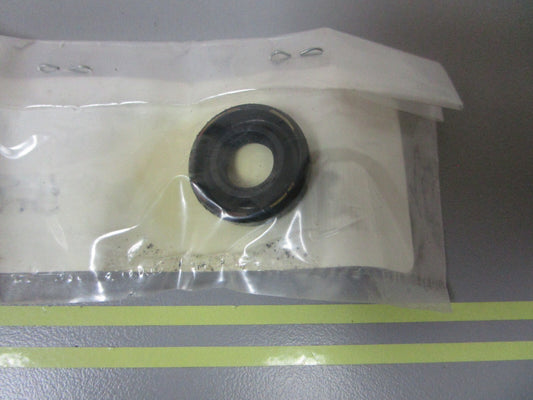 *NEW OEM* 0810 Yamaha Oil Seal 93106-09014-00