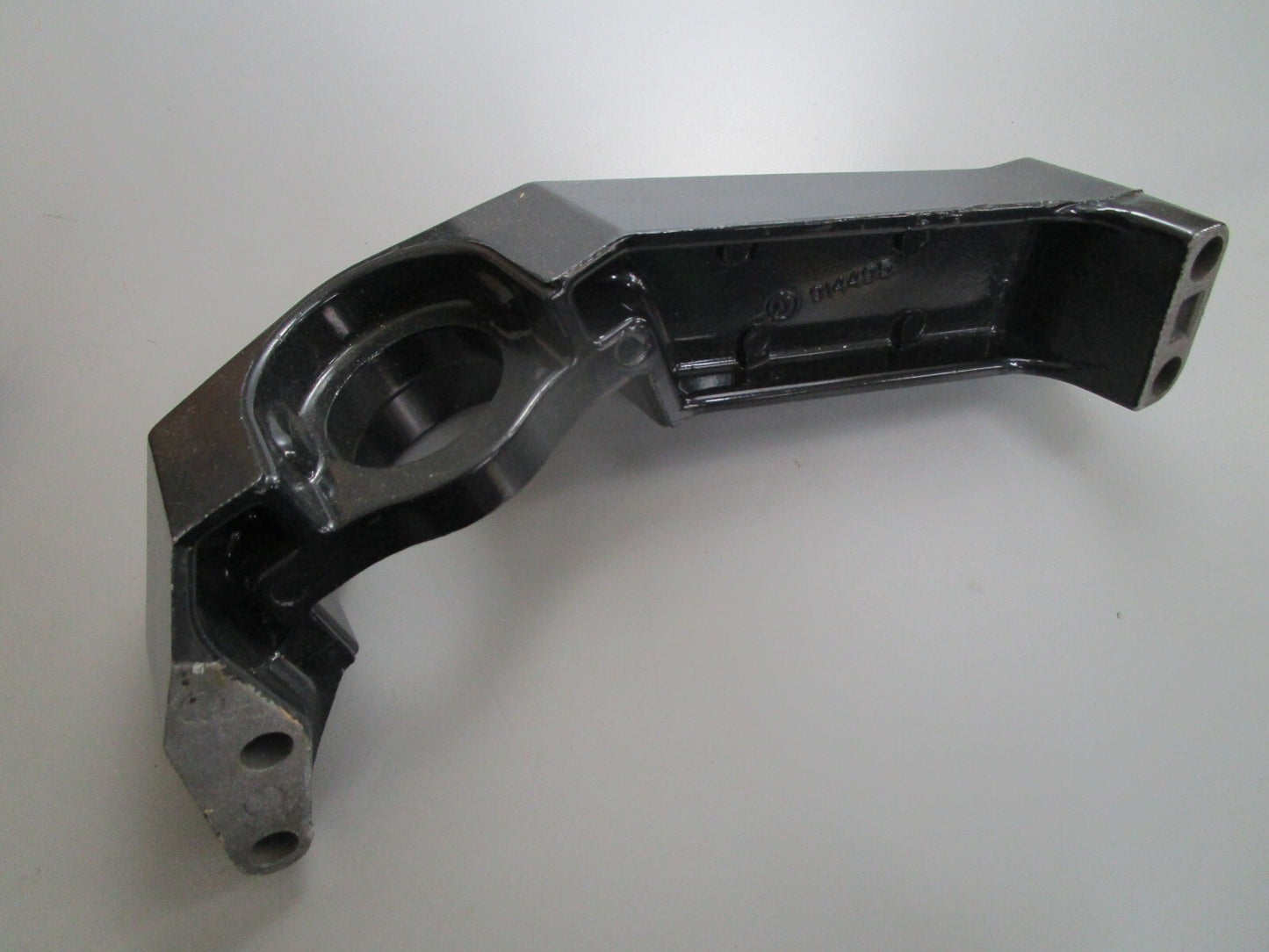 *NEW OEM* 0820 OMC Johnson Evinrude Mount Bracket Kit 986619 0986619