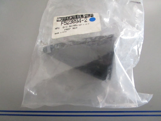 *NEW OEM* 0720 Mercury Quicksilver Propeller Nut F523094-2