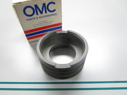 NEW OEM 908321 0908321 OMC Johnson Evinrude Housing Seal 0810
