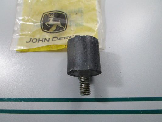 NEW OEM MT3153 John Deere Rubber Isolator 0810