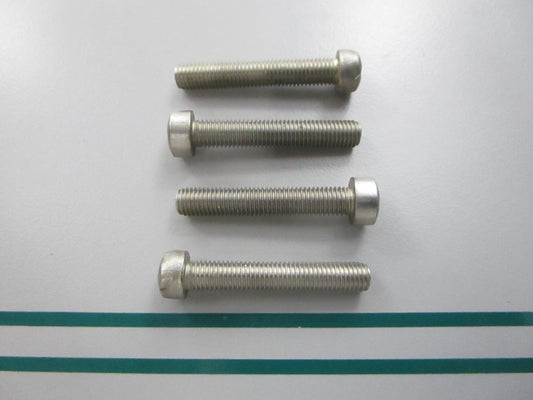 NEW OEM (LOT OF 4) 10-49987 Mercury Quicksilver Screw 0810