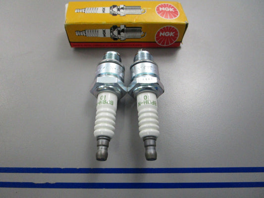 NEW (LOT OF 2) BP8H-N-10 NGK Spark Plug 0810