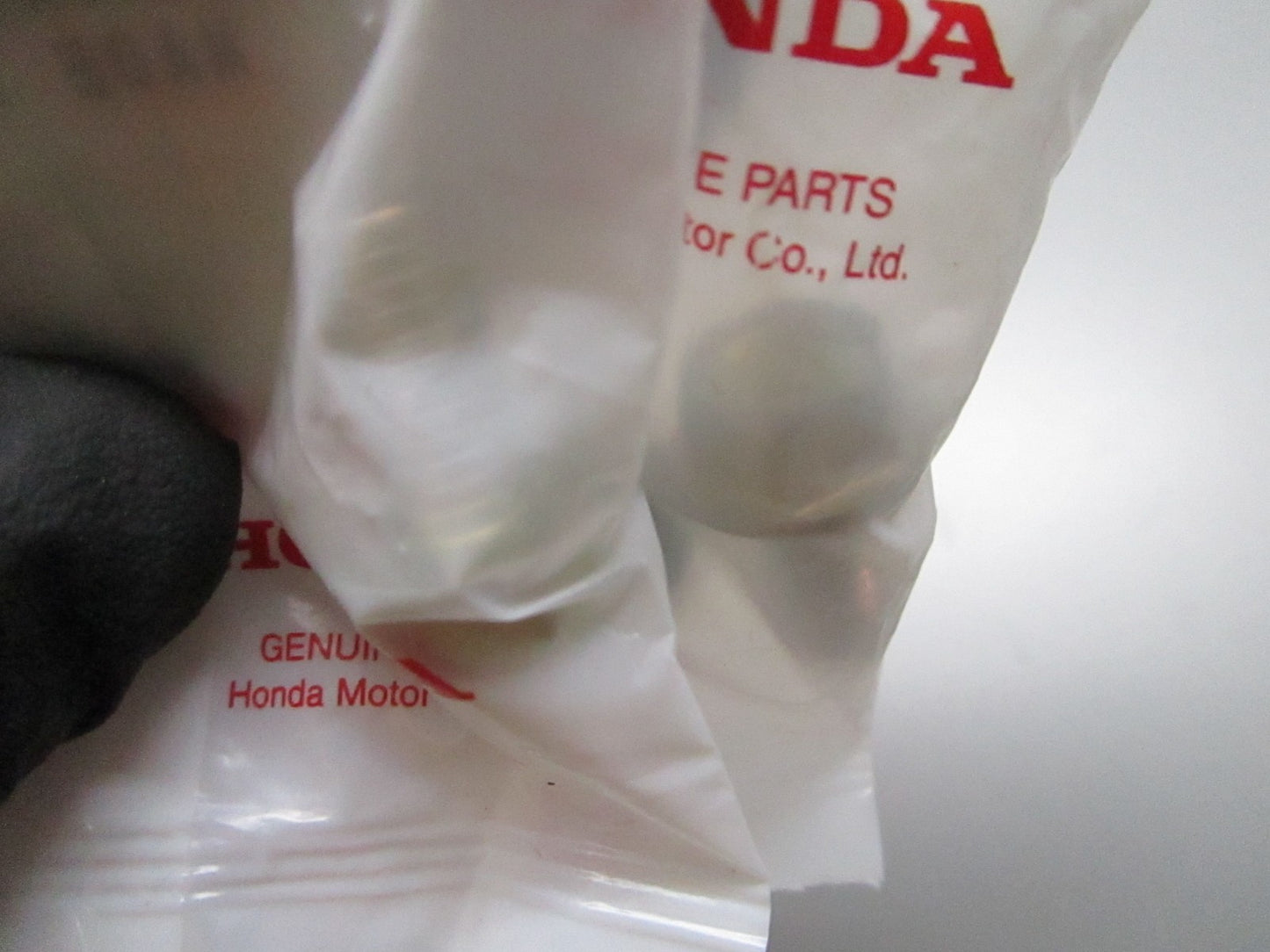 *NEW OEM* (LOT OF 2) 0810 Honda Bolt 95701-0801600