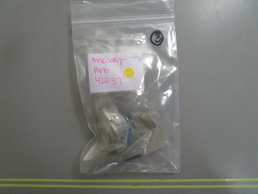 *NEW OEM* 0810 Mercury Quicksilver Hub 42037