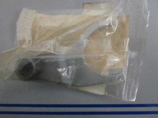 NEW OEM 5SL-18511-00-00 Yamaha Shift Fork 0820