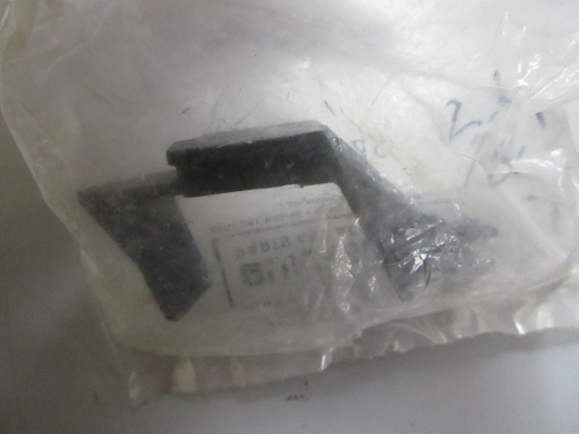 *NEW OEM* 0770 Mercury Quicksilver Cowl Latch Lever 74349