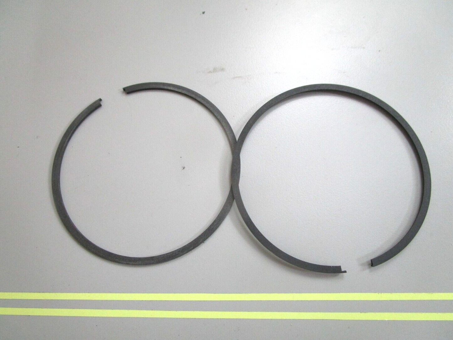 *NEW* 0750 Sierra PISTON RING SET 18-4110 Replaces 438997