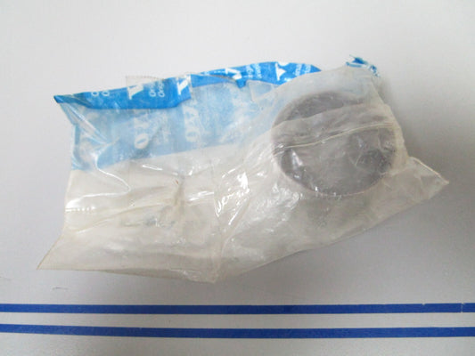 *NEW OEM* 0810 Volvo Penta Bushing 418250
