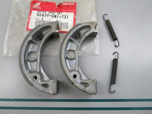 NEW OEM 06430-GN1-731 Honda Brake Shoe Set 0810