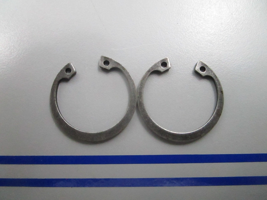 *NEW OEM* (LOT OF 2) 0810 Volvo Penta Lock Ring 24383-2
