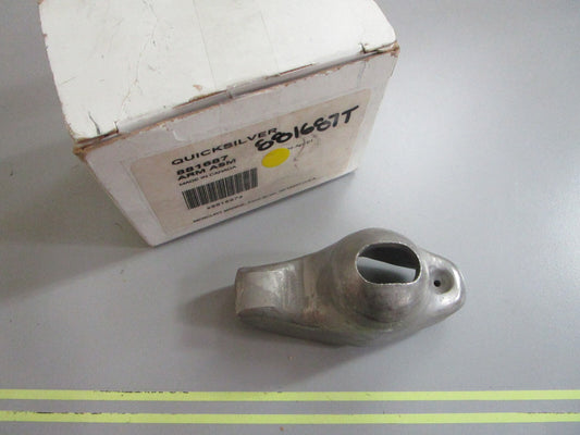*NEW OEM* 0820 Mercury Quicksilver Arm Assy 881687 881687T