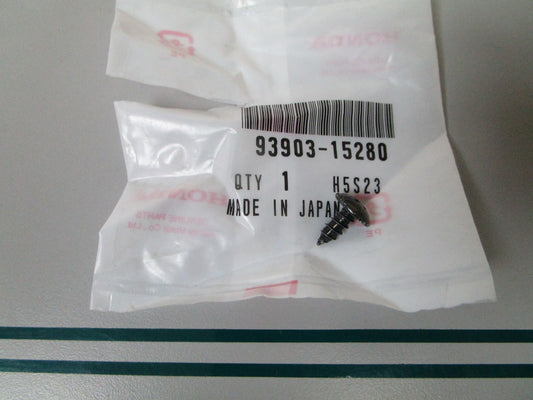 NEW OEM 93903-15280 Honda Tappet Screw 0810