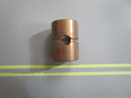 *NEW OEM* 0810 OMC Johnson Evinrude Bushing 304084 0304084