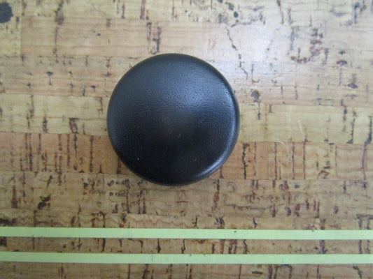 *NEW OEM* 0810 Volvo Penta Cap 3857522