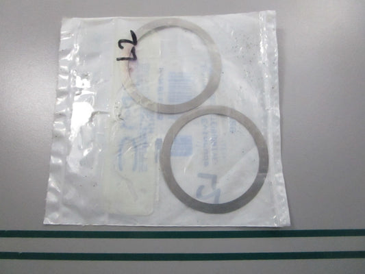NEW OEM (LOT OF 2) 911665 0911665 OMC Johnson Evinrude Shim 0810