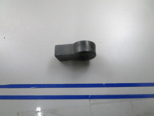 *NEW OEM* 0810 OMC Johnson Evinrude Connector 334120 0334120