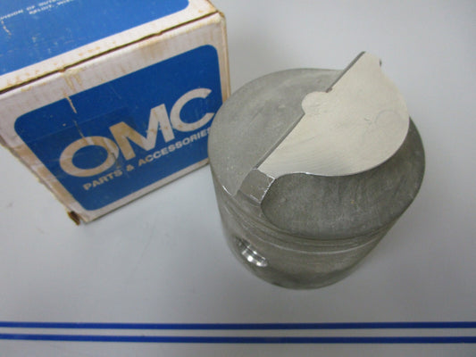 *NEW OEM* 0810 OMC Johnson Evinrude Piston 388673 322969 0388673 0322969