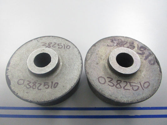 *NEW OEM* (LOT OF 2) 0810 OMC Johnson Evinrude Rubber Mount 382510 0382510