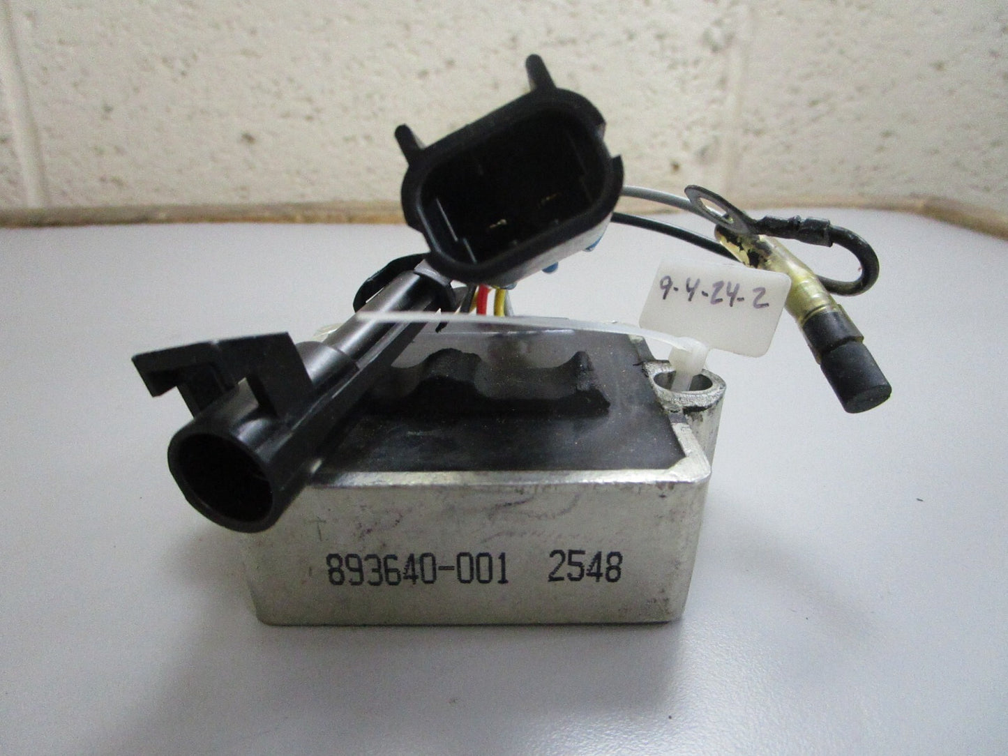 NEW OEM* 0820 Mercury Quicksilver Voltage Regulator 893640T01
