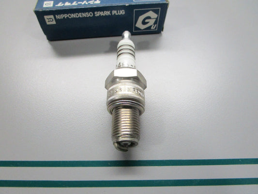 NEW OEM W24ES-GU Nippon Denso Spark Plug 0810