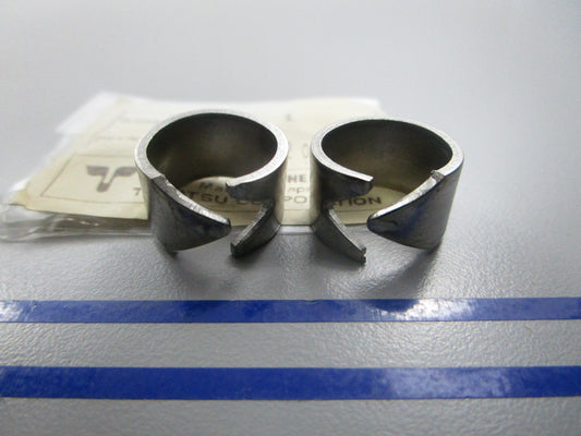 NEW OEM (LOT OF 2) 332-70201-0 332702010 Tohatsu Clamp 0810