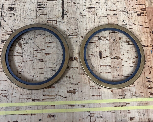 *NEW OEM* (LOT OF 2) 0720 Caterpillar CAT Oil Seal 3S-9643 3S9643