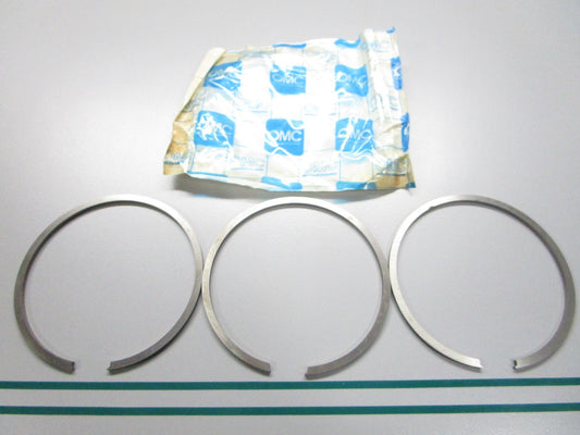 NEW OEM 378426 0378426 OMC Johnson Evinrude 3 Piston Ring Set 0810