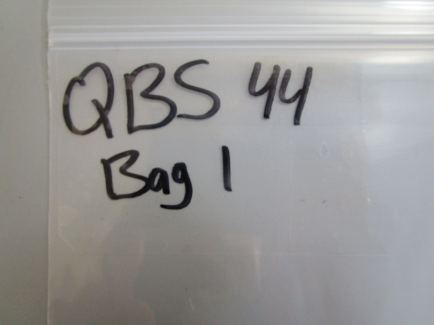 *NEW OEM* (LOT OF 2) 0770 Volvo Penta Screw 854201