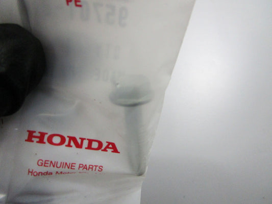 *NEW OEM* 0810 Honda Flange Bolt 95701-0602800
